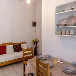 Διαμέρισμα Apartment's Eleni 2 Καμένα Βούρλα