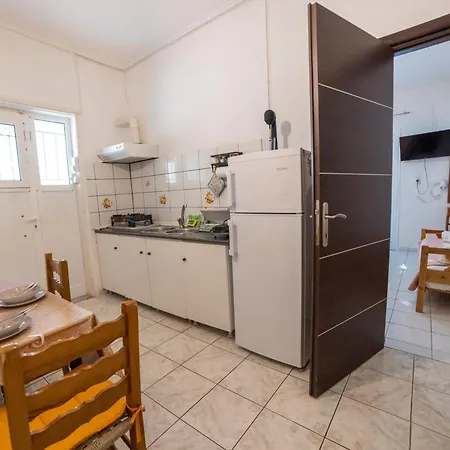 Apartamento Apartment's Eleni 2
