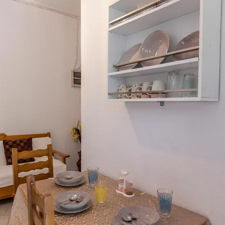 Apartment's Eleni 2 Appartamento Kamena Vourla