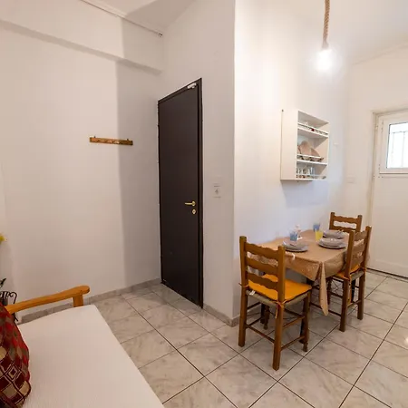 Apartamento Apartment's Eleni 2