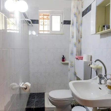 Apartment's Eleni 2 Kamena Vourla